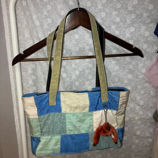 💌 kipling Patchwork Shoulder Bag.