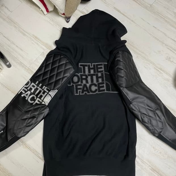 준야와타나베 노스페이스 17fw 후드