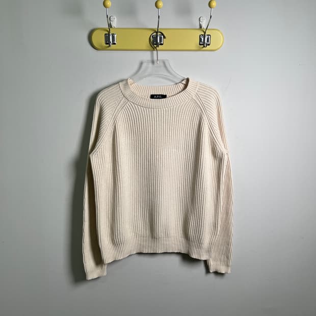 아페쎄 아이보리 래글런 크루넥 니트 S