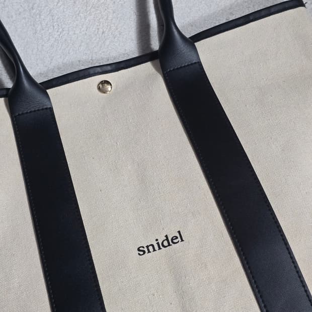 Snidel 스나이델 캔버스 토트백 아이보리