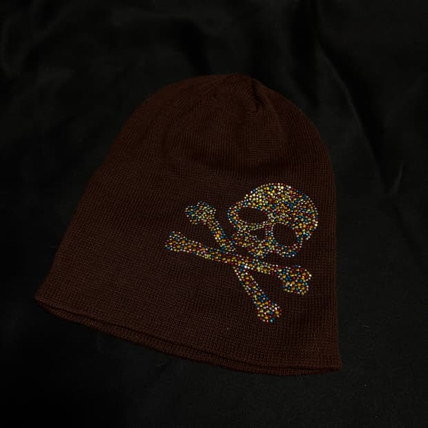 “Unknown” Cubic Skull Brown Beanie