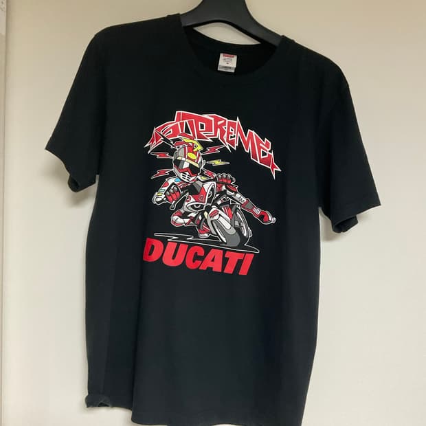 슈프림 두카피 콜라보 반팔 m 24ss