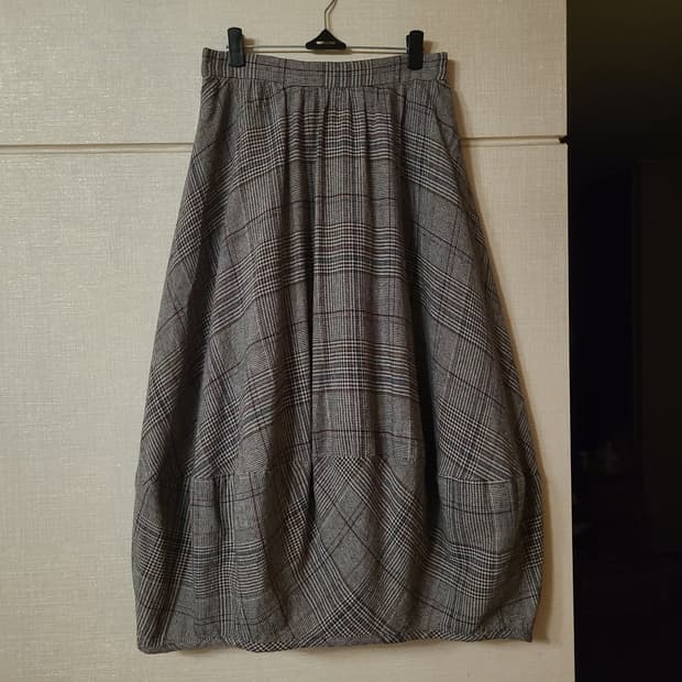 일본빈티지 체크 항아리 벌룬핏 롱스커트 치마 모직 모리걸 할미룩 겨울