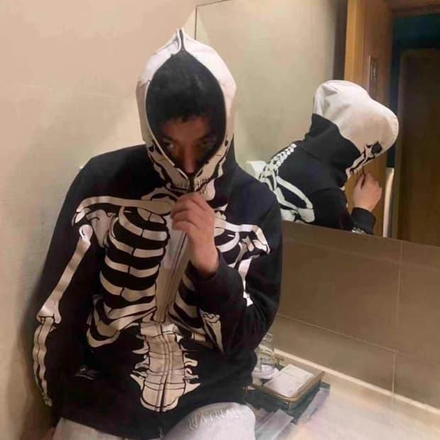 칸예 LRG 야광 스켈레톤 안감후리스 김프 풀집 후드집업 블랙