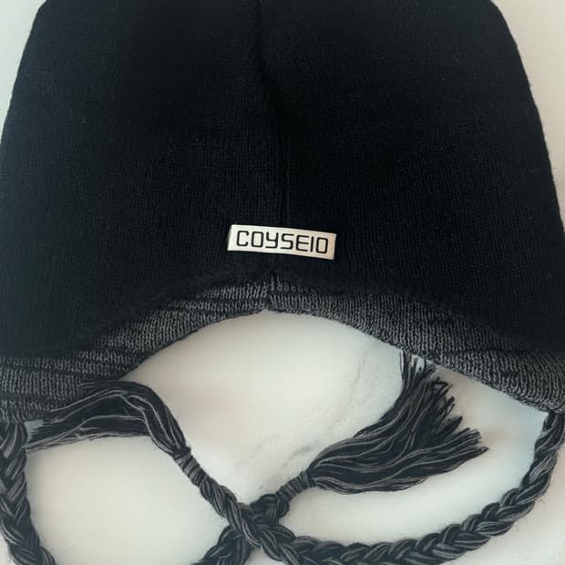 Coyseio 더블 트루퍼 비니