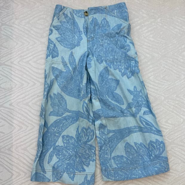 아크네 스튜디오 플라워 패턴 와이드 데님 버뮤다 팬츠 