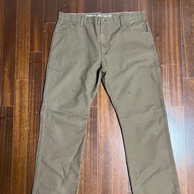 디키즈 1939 카펜터 브라운