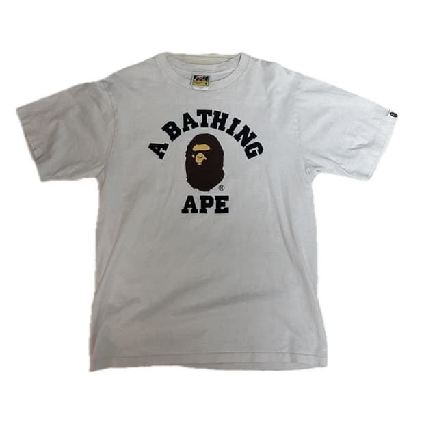 베이프 컬리지 티셔츠 화이트(정품) size(M)
