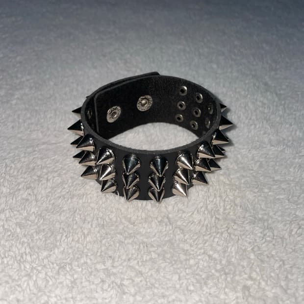 Punk stud bracelet 펑크 스터드 팔찌