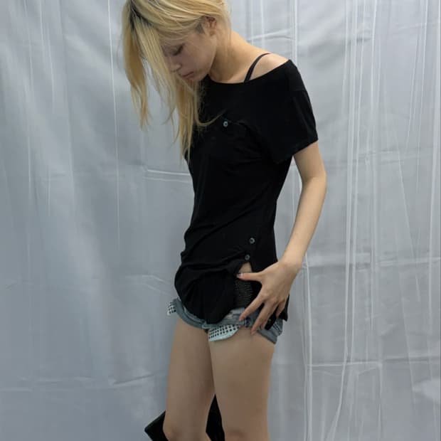 [Vintage] Button Panel Detail T-Shirt