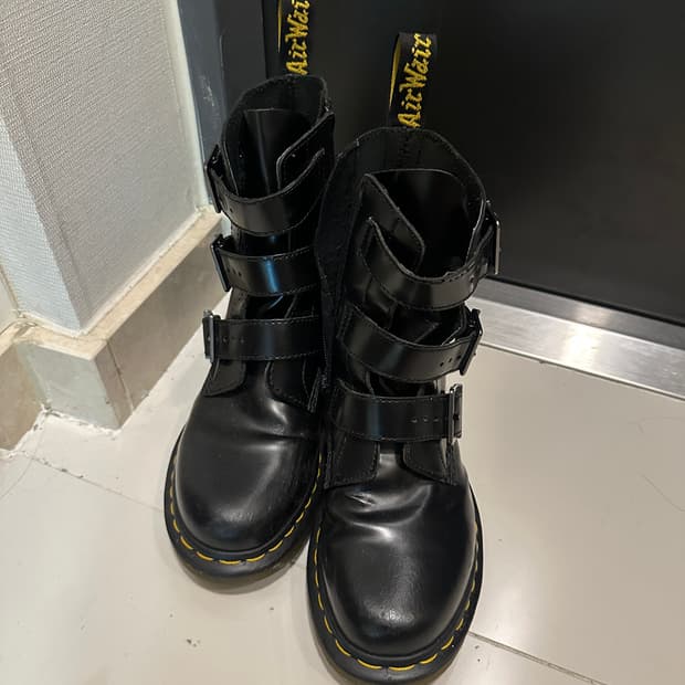 닥터마틴 블레이크 지퍼 워커