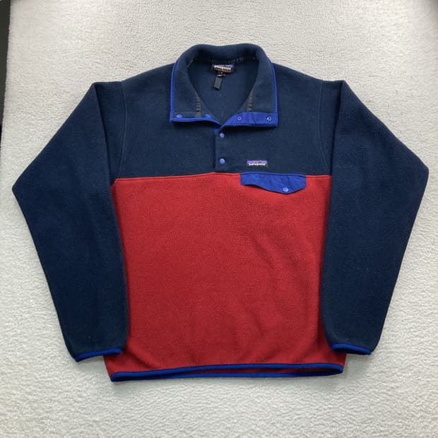 16FW 파타고니아 신칠라 스냅-T 네이비/레드