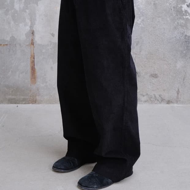 다이브인 코듀로이 팬츠 블랙