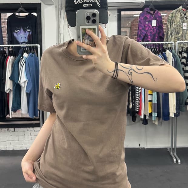 베이프 비 원포인트 브라운 티셔츠
