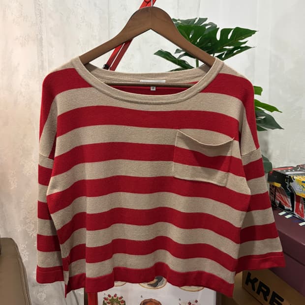 VINTAGE TOP