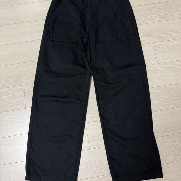 무신사 스탠다드 코튼 헤링본 레플리카 퍼티그 팬츠 30