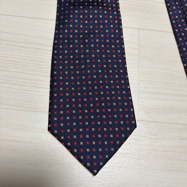 (새상품) 브룩스 브라더스 실크 네이비 플라워도트 타이