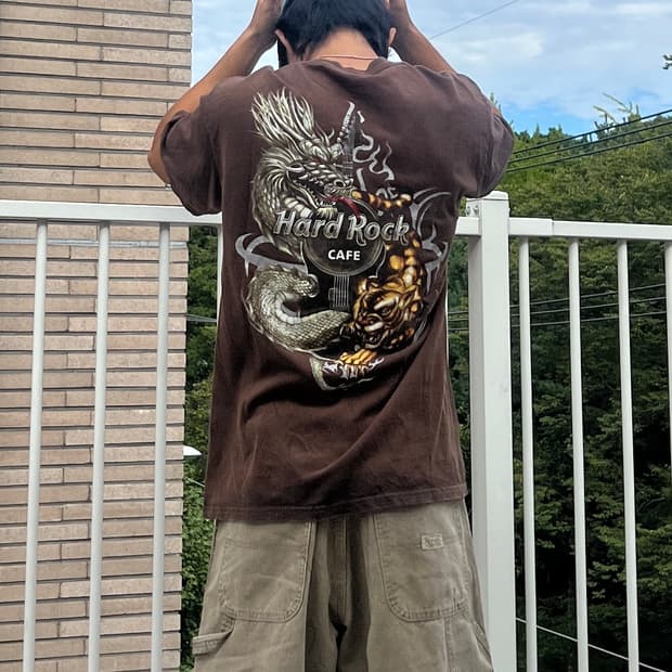 HARD ROCK 백프린팅 반팔