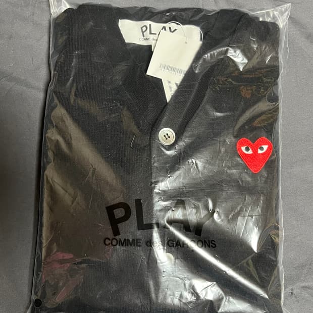 꼼데 가르송 가디건(새상품)