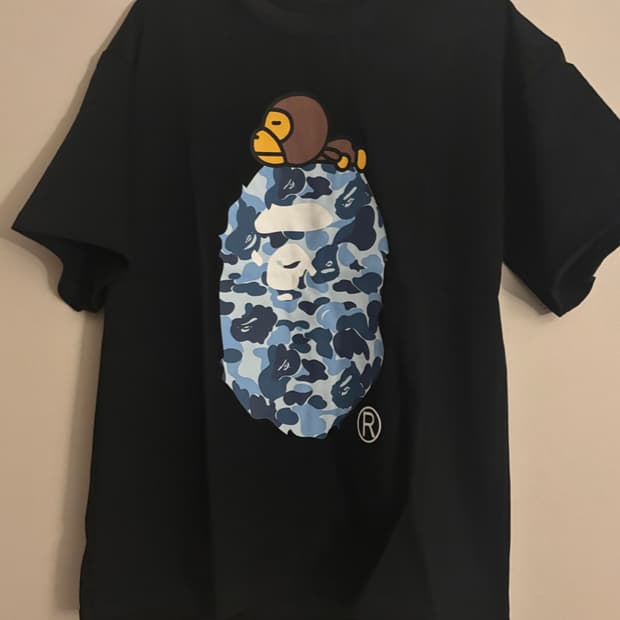 베이프 반팔 새상품 m