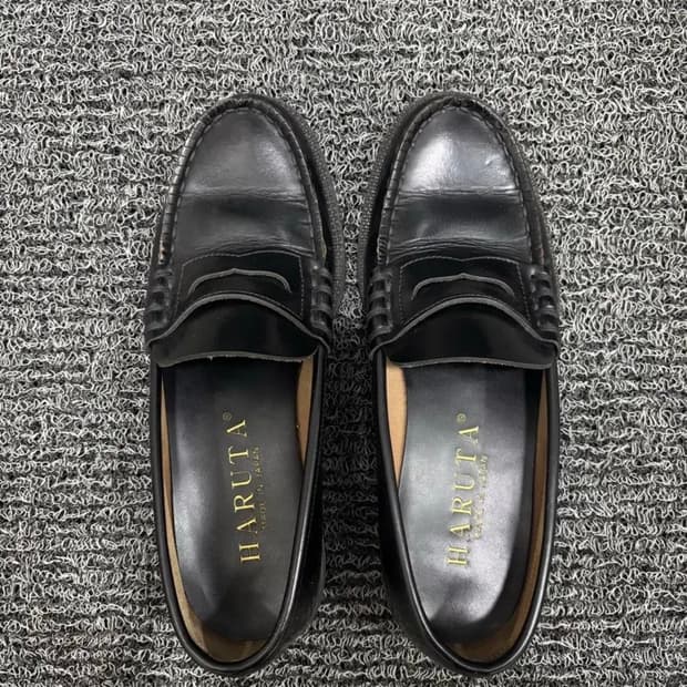 하루타906 블랙 레더 페니 로퍼 소가죽 245