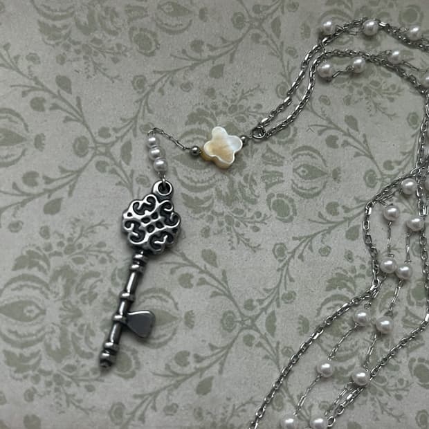 Fairy’s Key Necklace 열쇠 레이어드 써지컬 목걸이