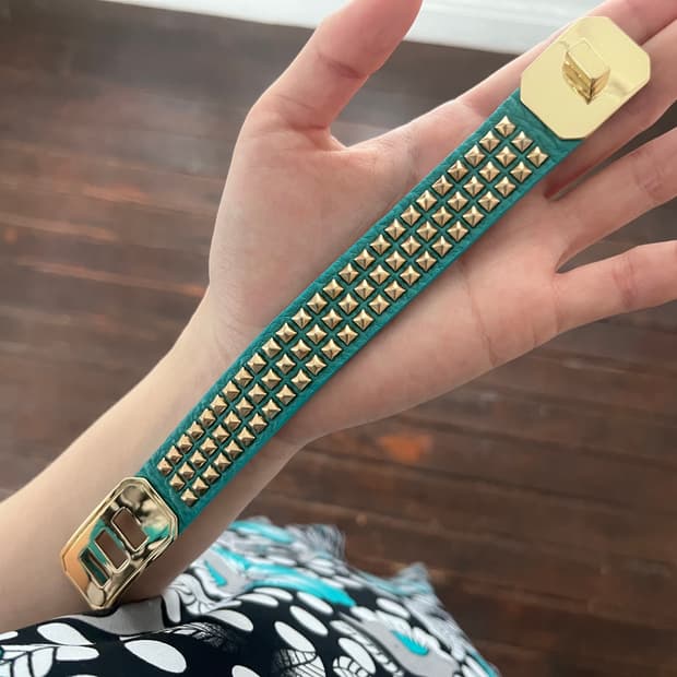 민트 스터드 브레이슬릿