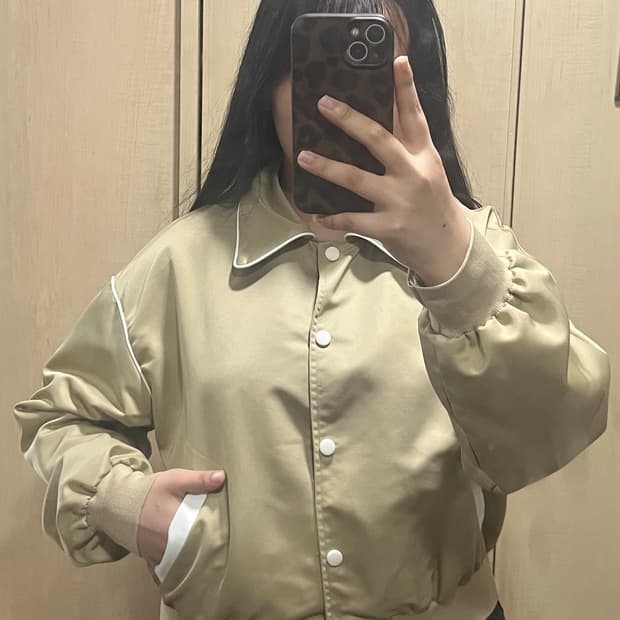 바시티자켓 