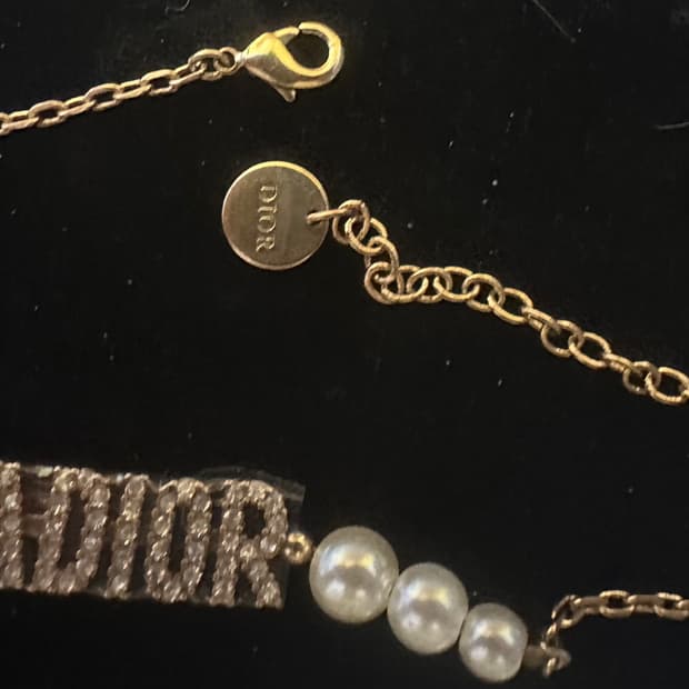 디올 J'ADIOR 진주 초커 목걸이