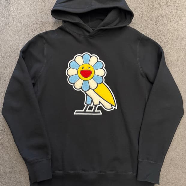 타카시 무라카미 x OVO 후디 처분 