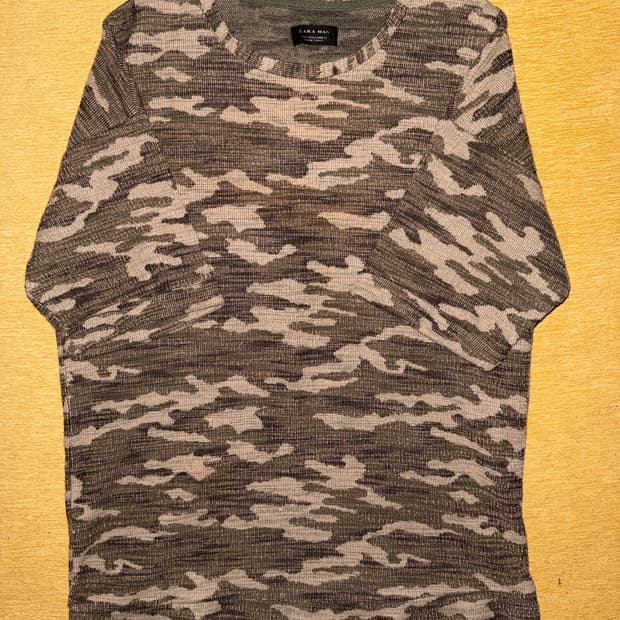 ZARA MAN 카모 반팔티