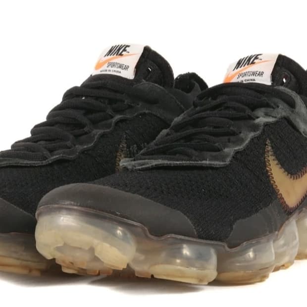 나이키 에어 오프화이트 X 베이퍼맥스 V2 280