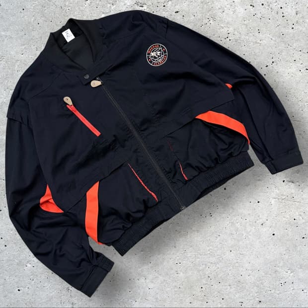 [S] 리복 아카이브 클래식 블랙 오렌지 자켓 C367