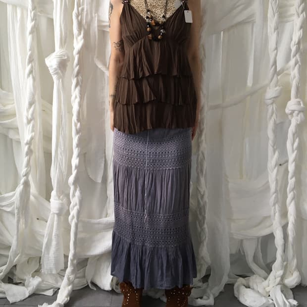 Ethnic mood layer sleeveless