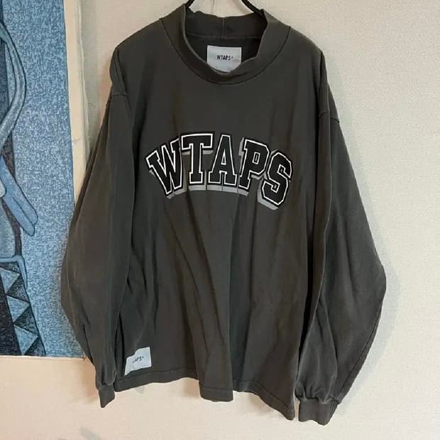 더블탭스 로고 롱슬리브