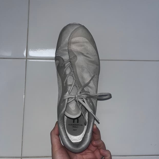 온러닝 파프 클라우드벤처 피크 아이스문 250