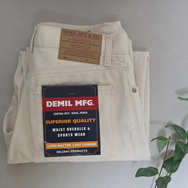 [새상품] 데밀 LOT.026 헐리우드 슬림 데님 오프 화이트