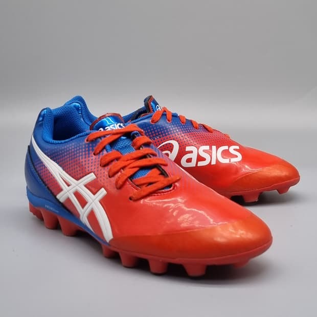 아식스 축구화 245