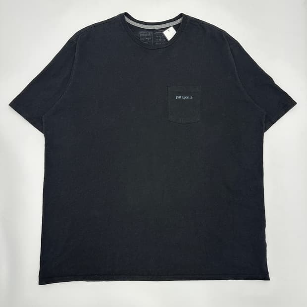 파타고니아 백프린팅 반팔티셔츠 