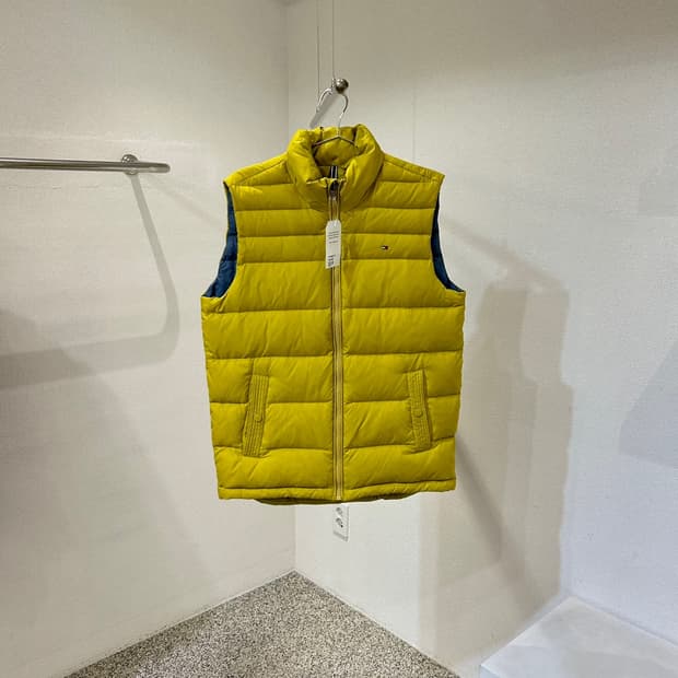 타미힐피거 패딩조끼