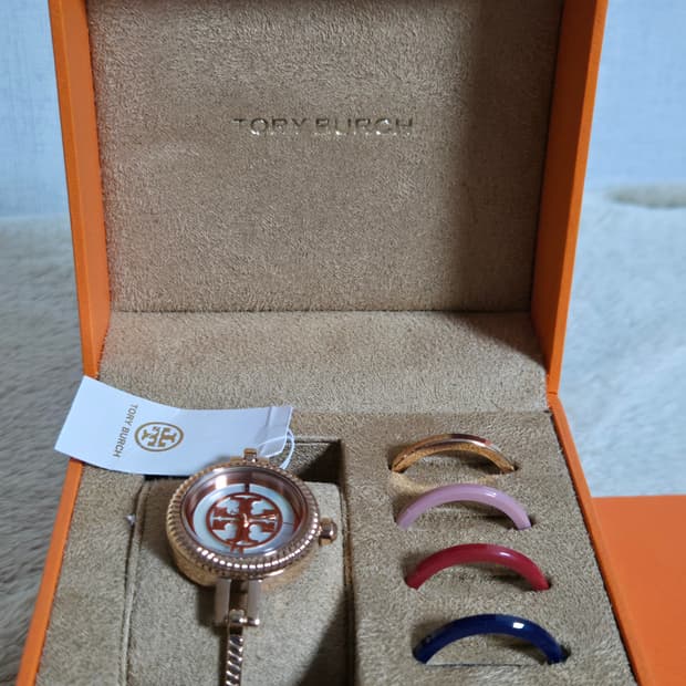 정품 토리버치 시계