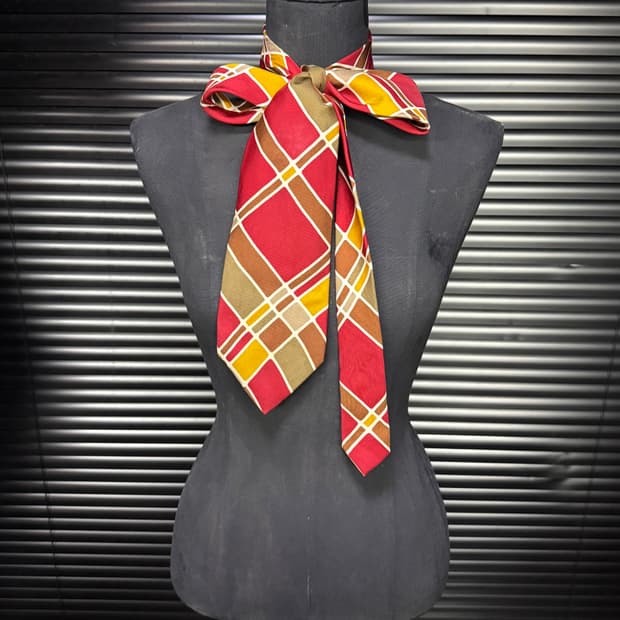 돌체앤가바나 D&G 스트라이프 에스닉 실크 넥타이 빈티지 명품 레드 빨강