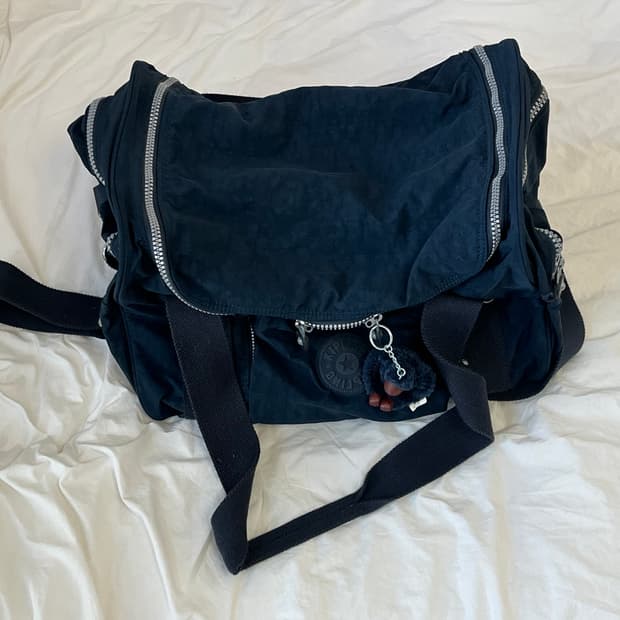 키플링 보스턴백