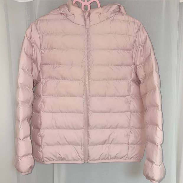 유니클로 키즈 퍼프테크 핑크 140