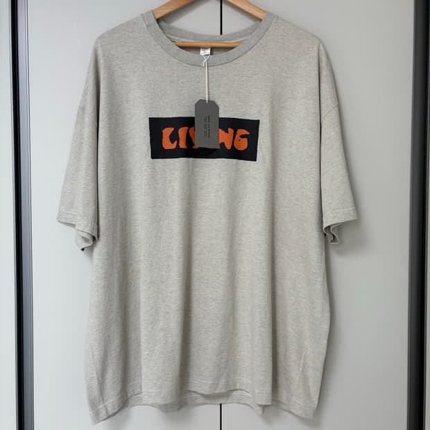 ends and means living tee XL