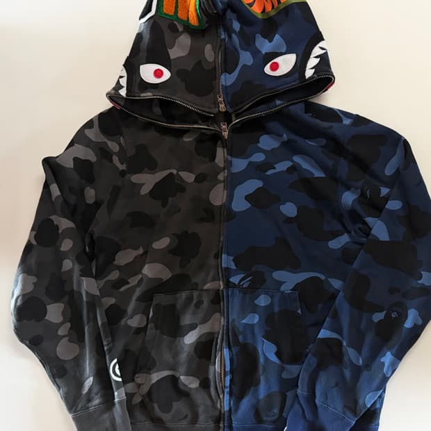 베이프 컬러 카모 세퍼레이트 샤크 풀 집 후드 블랙 네이비