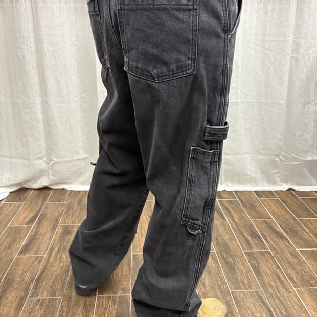 비바스튜디오 워싱 블랙 와이드 카고 더블니 데님 팬츠