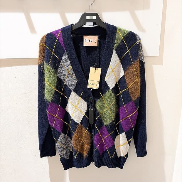 (정품/새상품) PLAN C 플랜씨 여성 롬버스 모티프 울 가디건