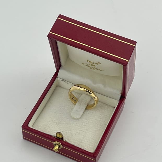 Cartier love me ring 18k