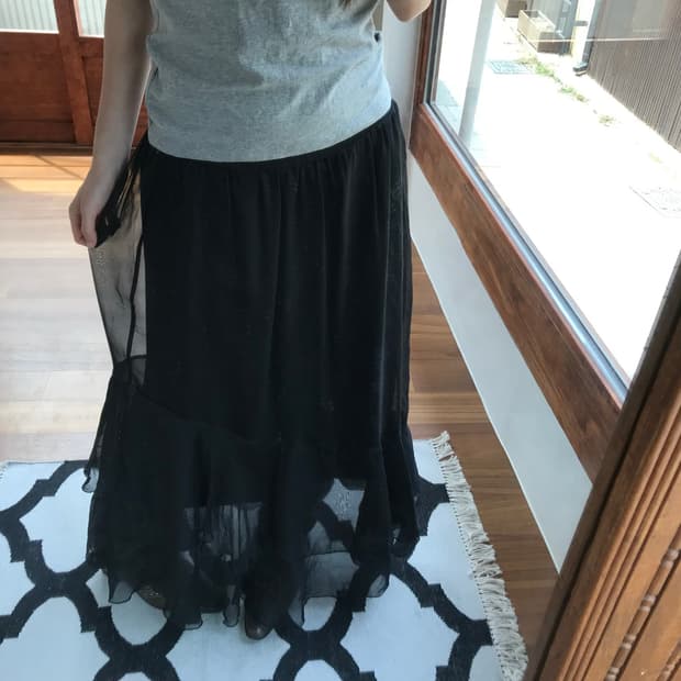 vintage black ruffle skirt